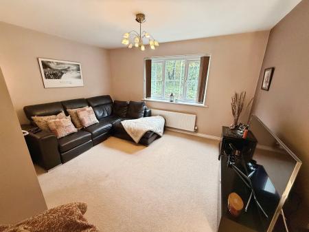 3 bedroom Semi-detached house for sale in Highlander Drive, Donnington, Telford, TF2