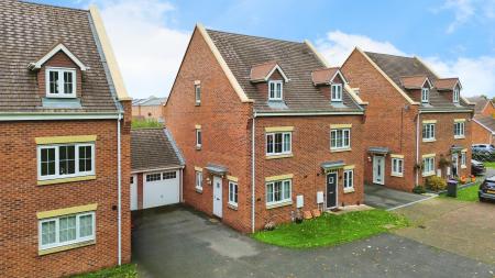 Highlander Drive, Donnington, Telford, TF2