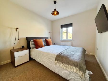 3 bedroom Semi-detached house for sale in Marlborough Road, Hadley, Telford, TF1