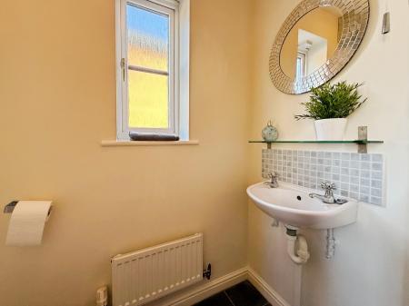 3 bedroom Semi-detached house for sale in Marlborough Road, Hadley, Telford, TF1