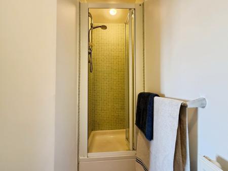 3 bedroom Semi-detached house for sale in Marlborough Road, Hadley, Telford, TF1