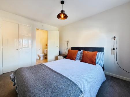 3 bedroom Semi-detached house for sale in Marlborough Road, Hadley, Telford, TF1