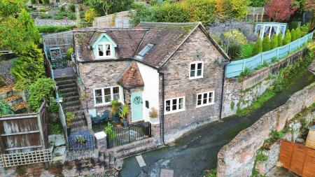 2 bedroom Cottage for sale in Severn Bank, Ironbridge, Telford, TF8