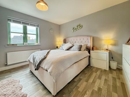 3 bedroom Semi-detached house for sale in St Johns Walk, Lawley Village, Telford, TF4