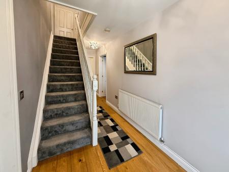 4 bedroom Detached house for sale in Stirchley Road, Stirchley, Telford, TF3