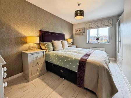 5 bedroom Detached house for sale in Stoney Fold, Lawley Village, Telford, TF3