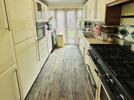 3 bedroom Detached bungalow for sale in Vicar Street, Oakengates, Telford, TF2