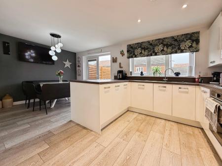 3 bedroom Semi-detached house for sale in Watts Drive, Shifnal, TF11