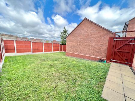 3 bedroom Detached house to let in St. Georges Avenue, St Georges, Telford, TF2