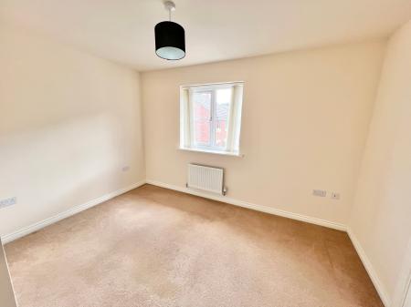 3 bedroom Detached house to let in St. Georges Avenue, St Georges, Telford, TF2