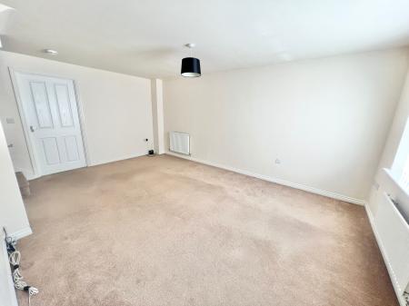 3 bedroom Detached house to let in St. Georges Avenue, St Georges, Telford, TF2