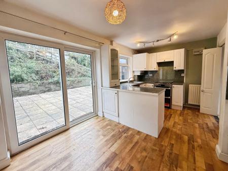 3 bedroom Semi-detached house for sale in Trinity View, Ketley Bank, Telford, TF2