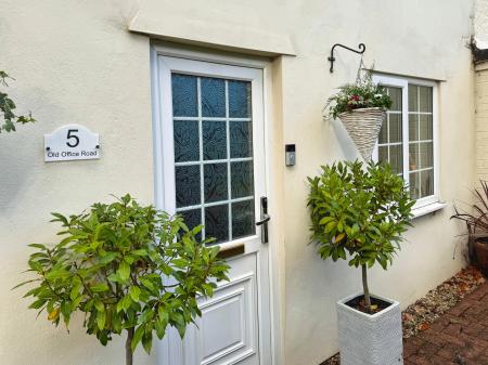 3 bedroom Semi-detached house for sale in Old Office Road, Telford, TF4