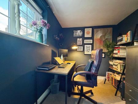 3 bedroom Semi-detached house for sale in Old Office Road, Telford, TF4