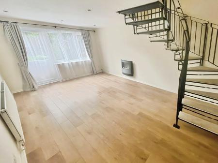2 bedroom Terraced House to let in Bloomsbury Way, Lichfield, WS14