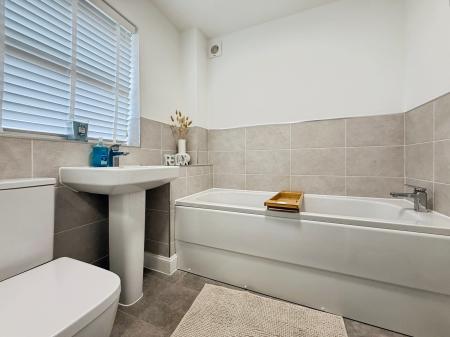 4 bedroom Detached house for sale in Jackson Drive, Doseley, Telford, TF4