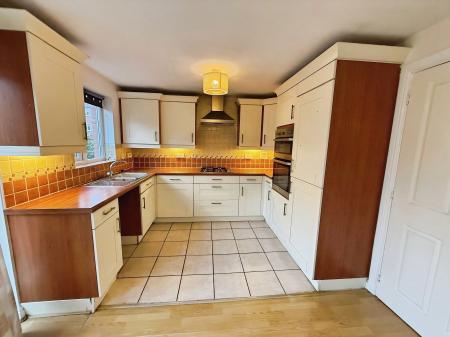 4 bedroom Town house for sale in Thacker Drive, Lichfield, WS13