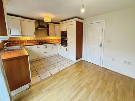 4 bedroom Town house for sale in Thacker Drive, Lichfield, WS13