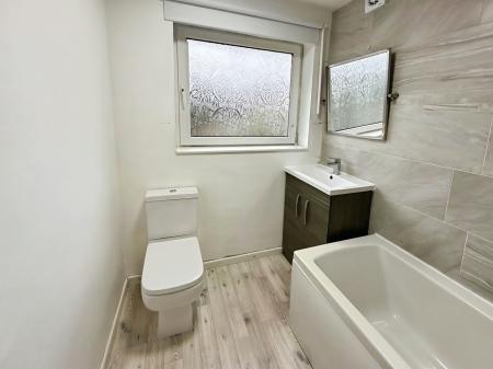 3 bedroom Semi-detached house to let in Rowan Close, Lichfield, WS13