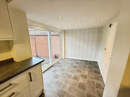 3 bedroom Semi-detached house to let in Rowan Close, Lichfield, WS13