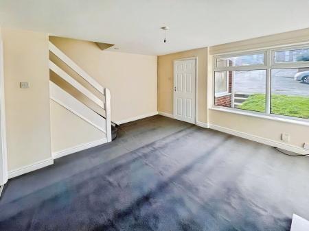 3 bedroom Terraced House to let in Campbell Close, Rugeley, WS15