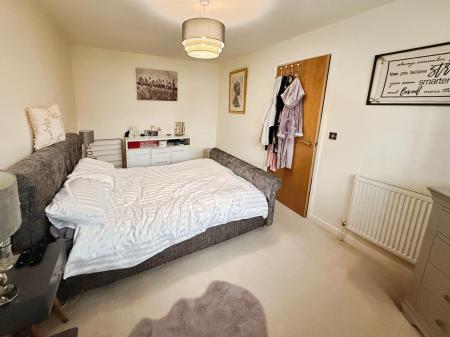 2 bedroom End of terrace house for sale in Barrack Close, Telford, TF3