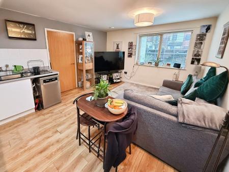 2 bedroom End of terrace house for sale in Barrack Close, Telford, TF3