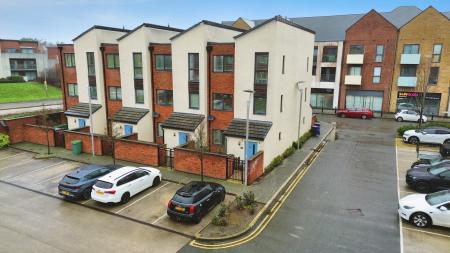 2 bedroom End of terrace house for sale in Barrack Close, Telford, TF3