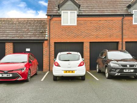 3 bedroom End of terrace house for sale in Sorbus Avenue, Hadley, Telford, TF1