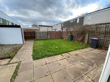 3 bedroom Semi-detached house to let in Stanwyck, Sutton Hill, Telford, TF7