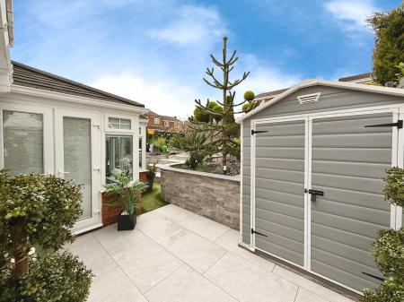 3 bedroom Detached house for sale in Majestic Way, Aqueduct, Telford, TF4