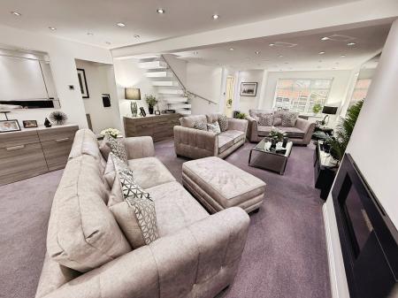 3 bedroom Detached house for sale in Majestic Way, Aqueduct, Telford, TF4