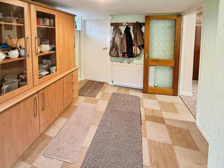 2 bedroom Detached bungalow for sale in Willows Road, St Georges, Telford, TF2
