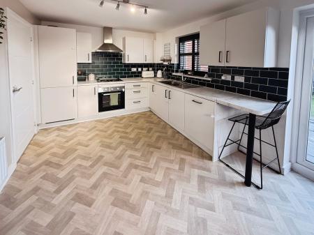 John Rushton Drive, Priorslee, Telford, TF2