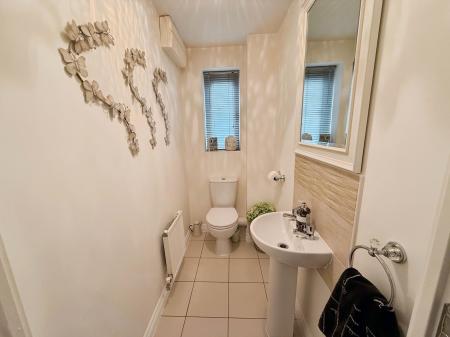 4 bedroom Detached house for sale in Stone Drive, Shifnal, Telford, TF11