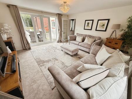 4 bedroom Detached house for sale in Stone Drive, Shifnal, Telford, TF11