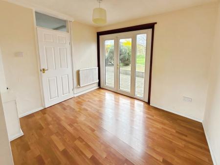 3 bedroom Semi-detached house to let in Springfield Avenue, Rugeley, WS15