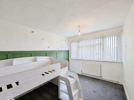 3 bedroom Terraced House to let in Cedar Close, Overdale, Telford, TF3