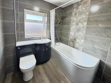 3 bedroom Detached house to let in Boscobel Close, Stirchley, Telford, TF3