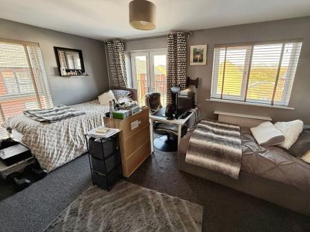 4 bedroom Town house for sale in Hendy Avenue, Ketley, Telford, TF1