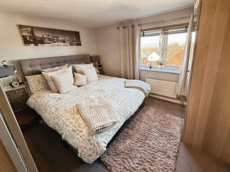 4 bedroom Town house for sale in Hendy Avenue, Ketley, Telford, TF1