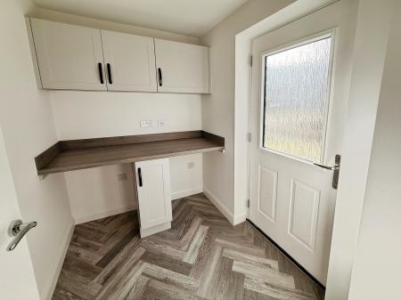 4 bedroom Detached house for sale in Otters Reach, Ironbridge, Telford, TF8