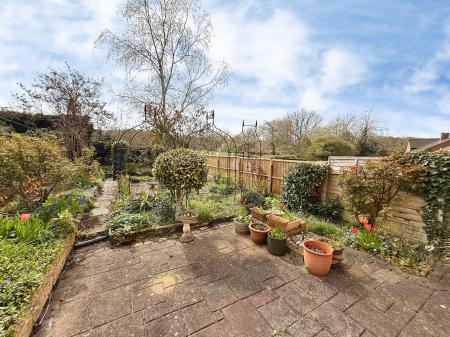 3 bedroom Semi-detached house for sale in Woodside Road, Ketley, Telford, TF1