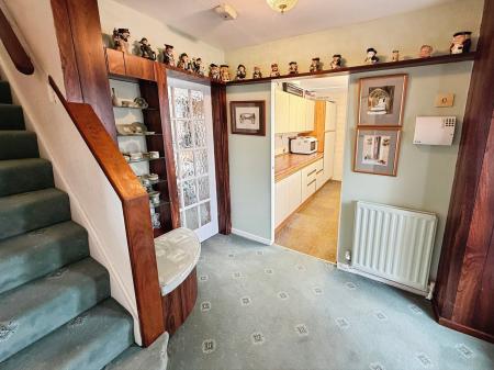 3 bedroom Semi-detached house for sale in Woodside Road, Ketley, Telford, TF1