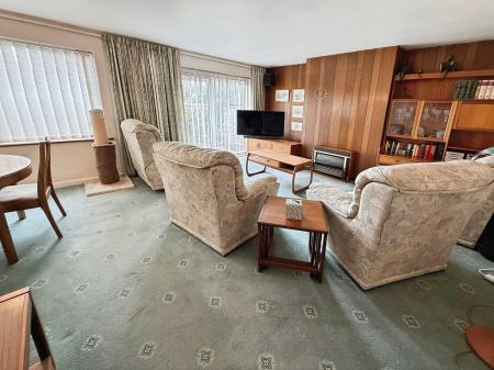 3 bedroom Semi-detached house for sale in Woodside Road, Ketley, Telford, TF1