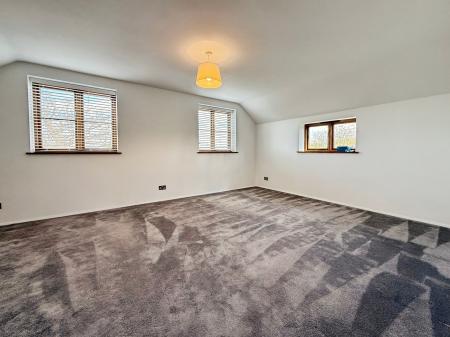 4 bedroom Detached house for sale in Wheat Leasows, Telford, TF6