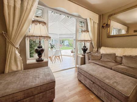 3 bedroom Semi-detached house for sale in New Road, Telford, TF2