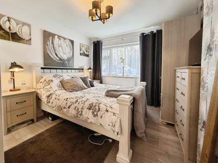 3 bedroom Bungalow for sale in Bumblebees, Tibberton, Telford, TF10