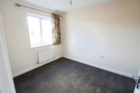 3 bedroom Semi-detached house to let in Thistly Leasow, Woodside, Telford, TF7