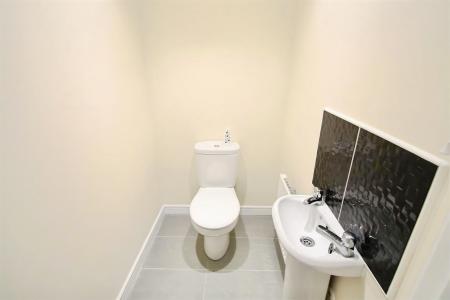 3 bedroom Semi-detached house to let in Thistly Leasow, Woodside, Telford, TF7